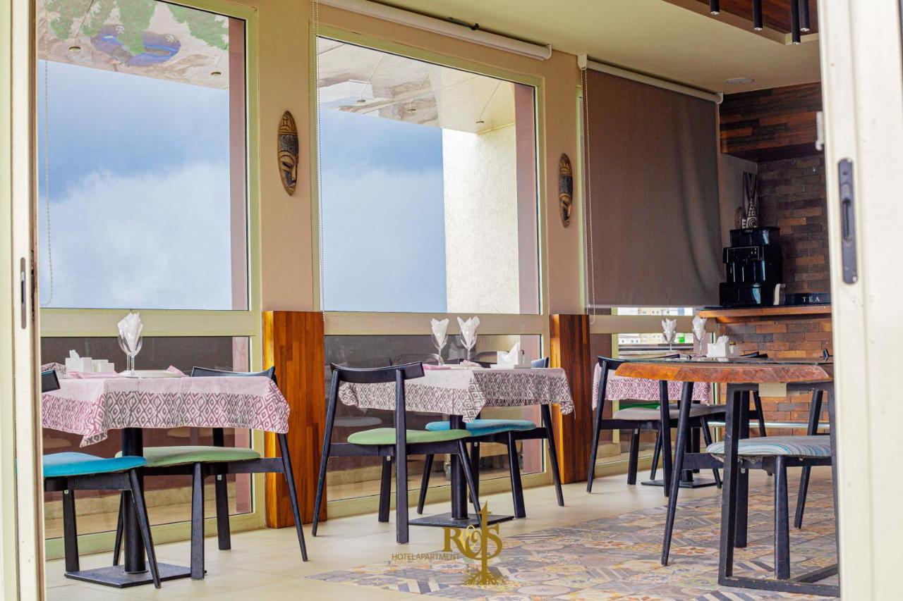 Roots Hotel Apartments Abidjan Eksteriør bilde