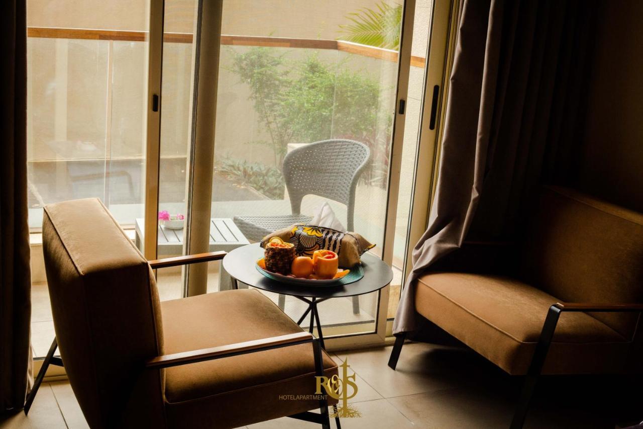 Roots Hotel Apartments Abidjan Eksteriør bilde
