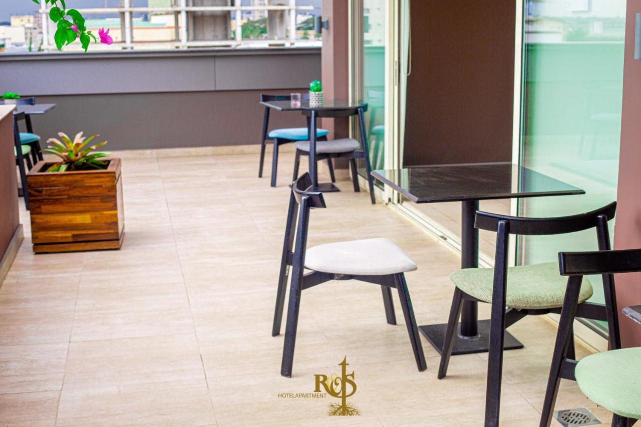 Roots Hotel Apartments Abidjan Eksteriør bilde