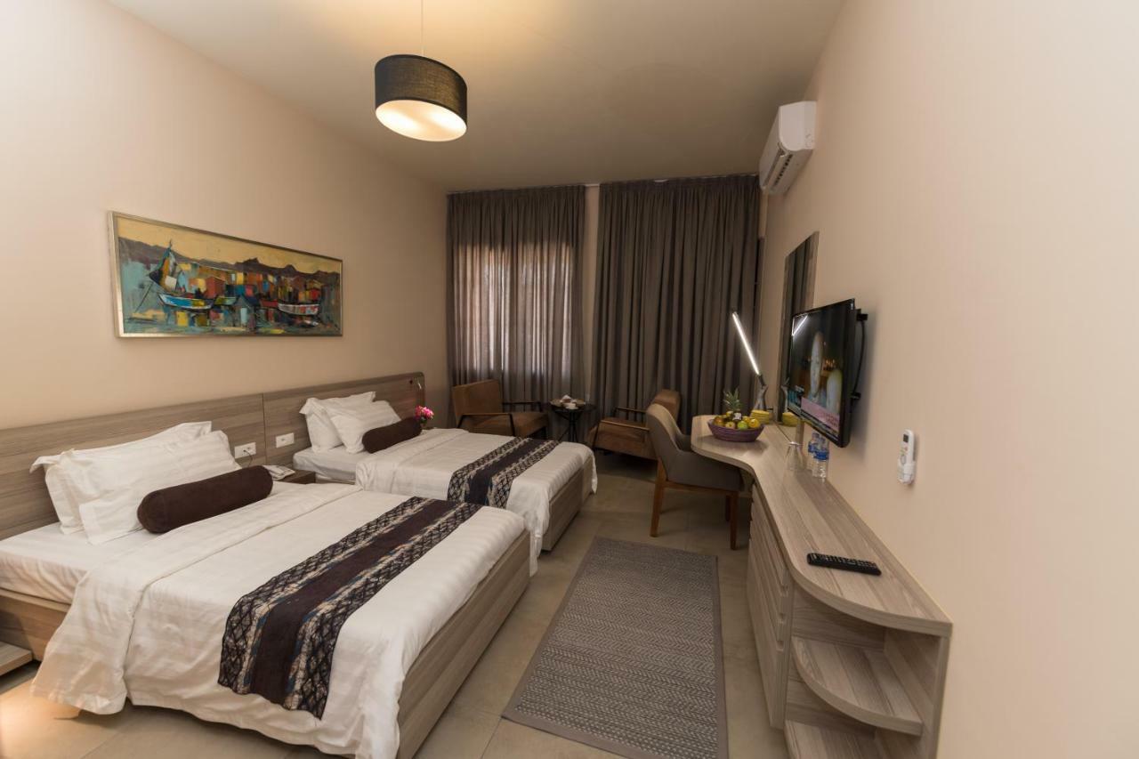 Roots Hotel Apartments Abidjan Eksteriør bilde