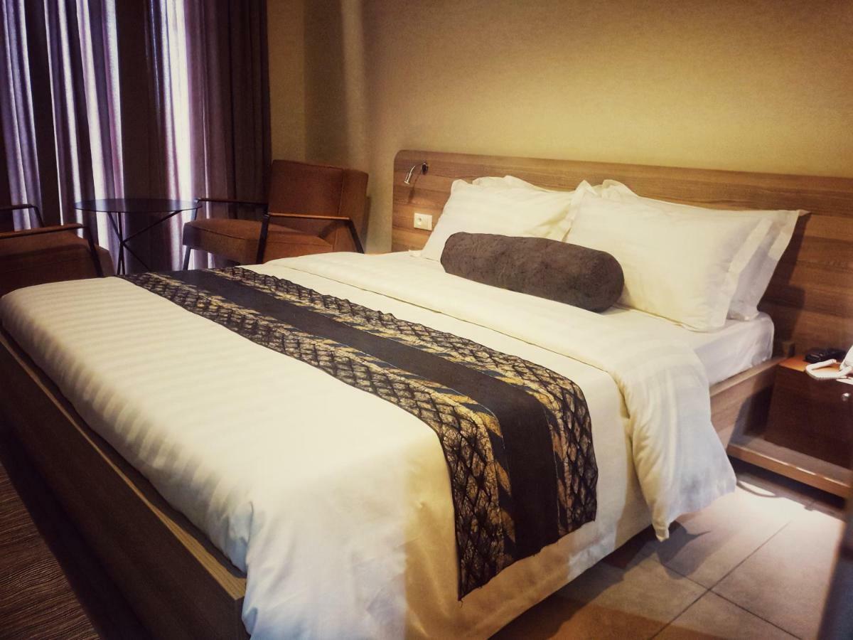 Roots Hotel Apartments Abidjan Eksteriør bilde